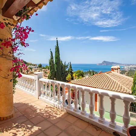 Hills Tatil Evi Altea